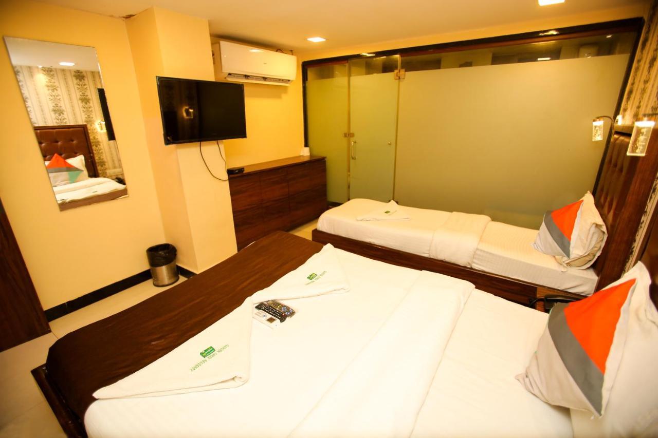 Garden Creek Residency - Near To Mumbai International Airport Hotell Exteriör bild